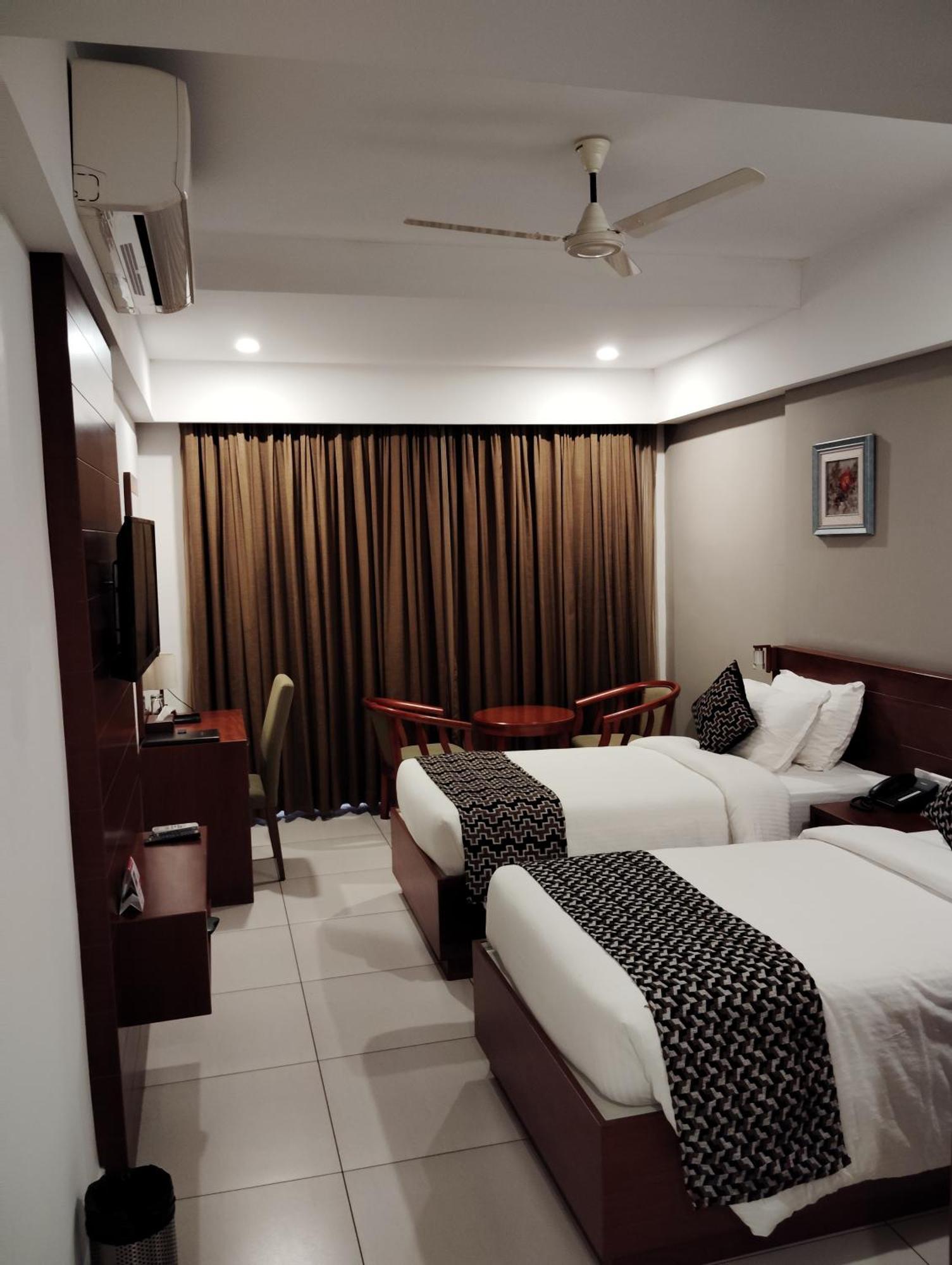 Mareena Kottayam Exterior photo